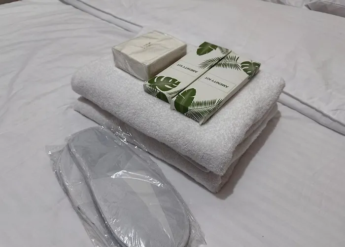 Pocco-breeze- Inhouse Pool * Manila