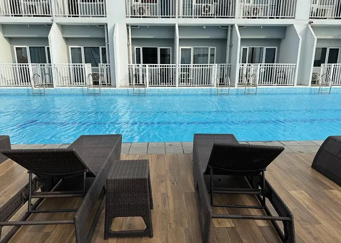Pocco-breeze- Inhouse Pool *