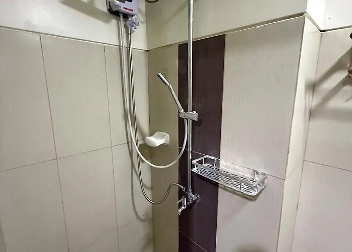 Pocco-breeze- Inhouse Pool * Manila